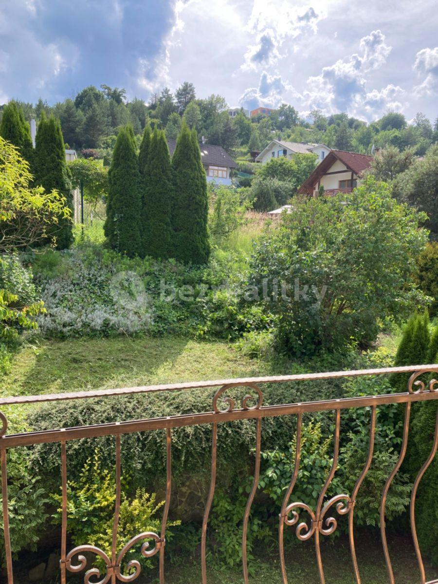 house to rent, 200 m², Kvetinová, Banská Bystrica, Banskobystrický Region