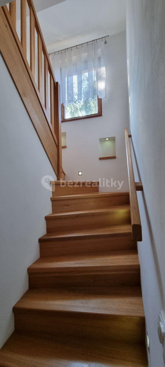 house for sale, 231 m², Na Draškách, Dobřejovice, Středočeský Region