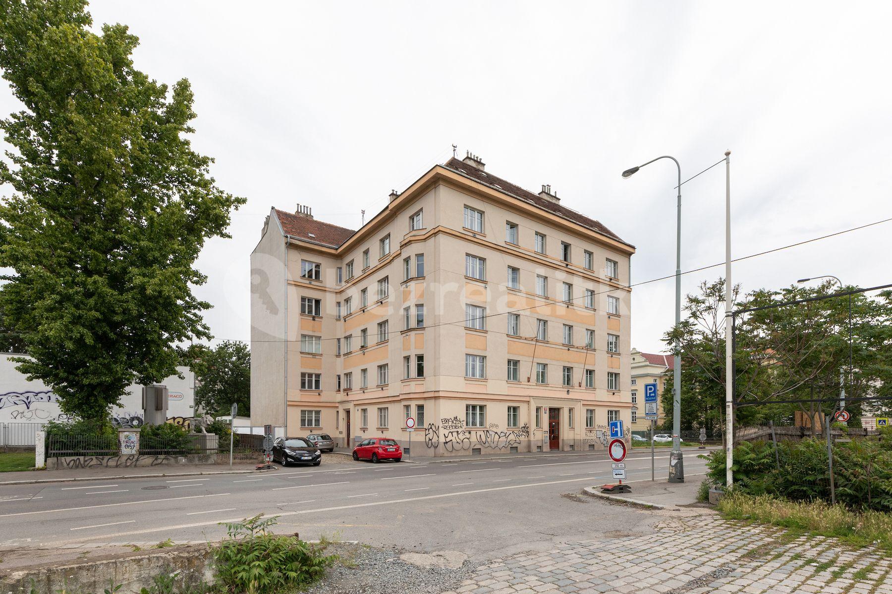 1 bedroom flat for sale, 62 m², Železničářů, Prague, Prague