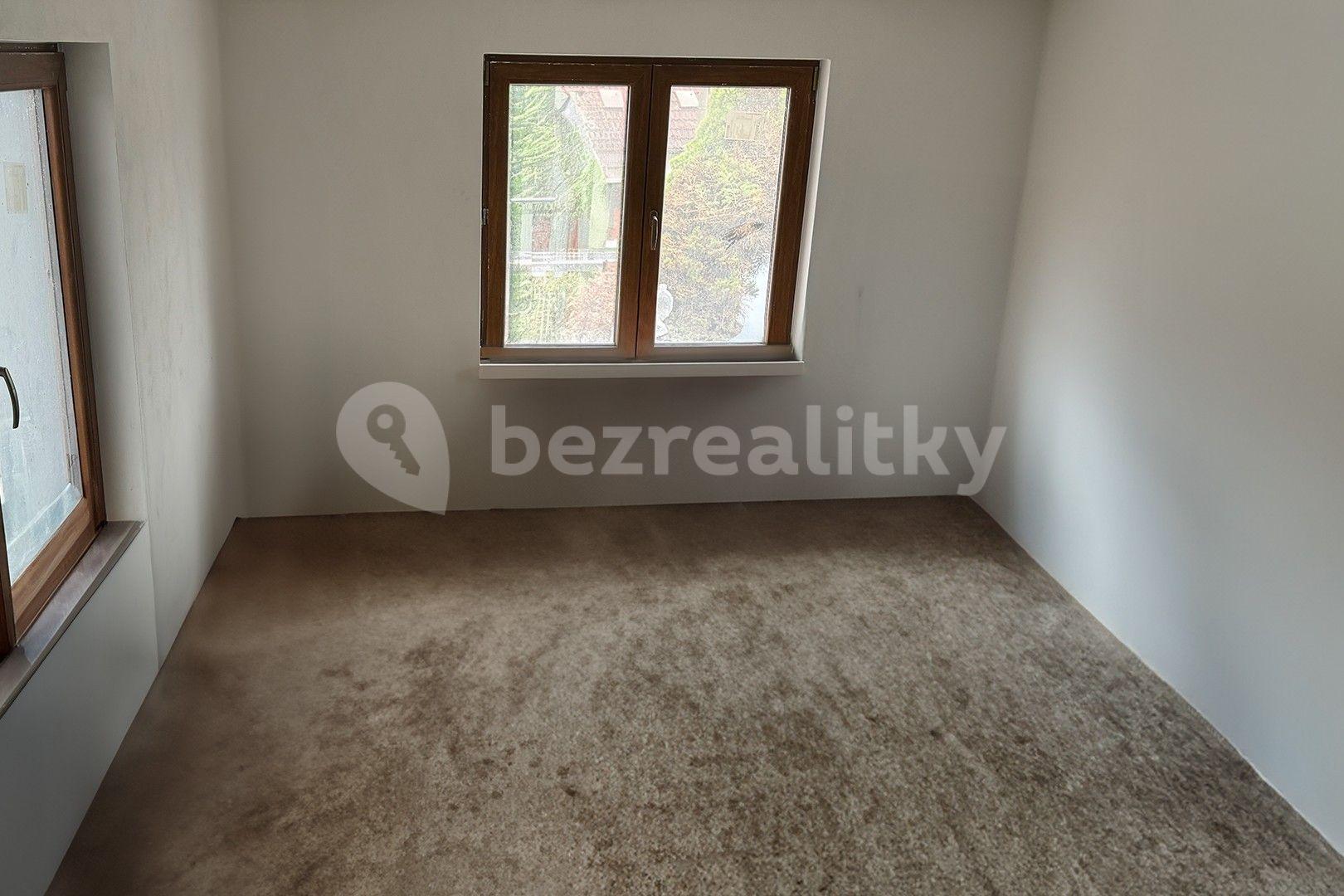 house for sale, 264 m², Prostřední, Březí, Středočeský Region