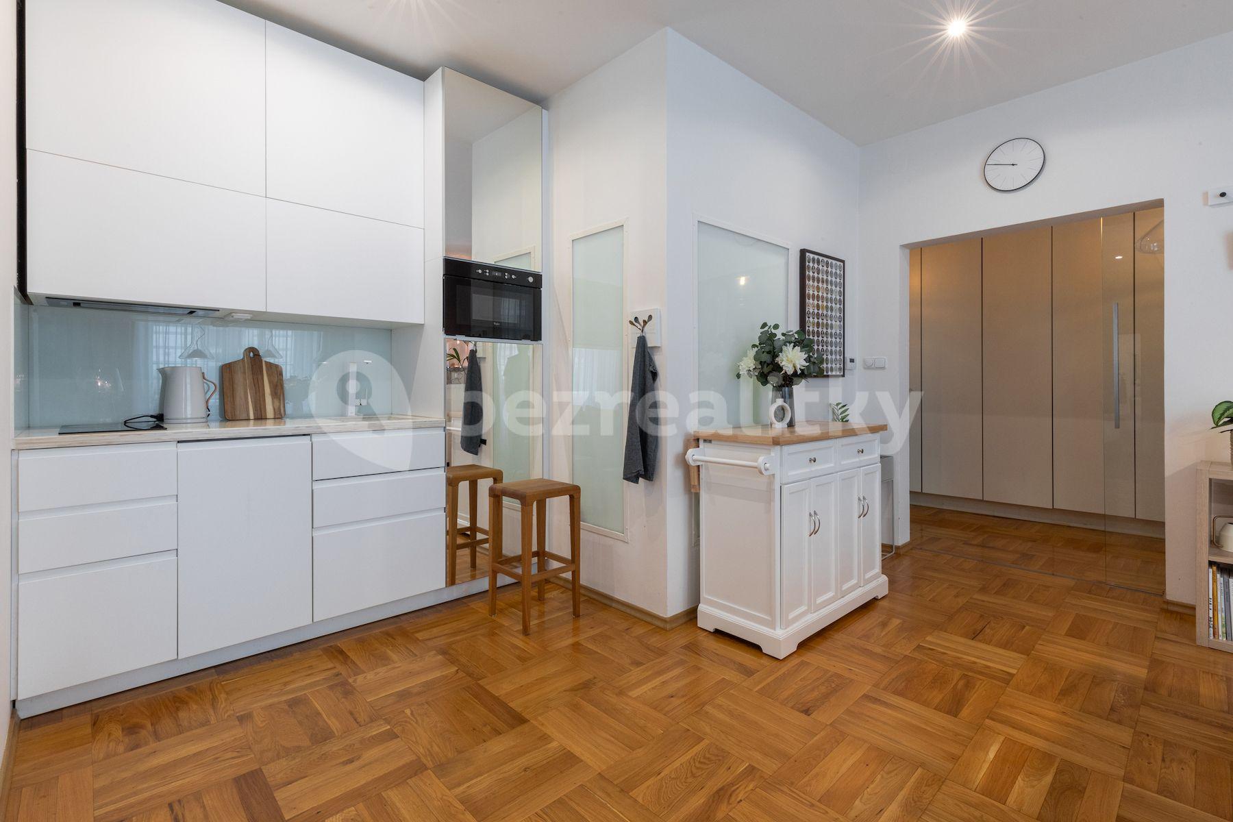 Studio flat for sale, 54 m², Neklanova, Prague, Prague