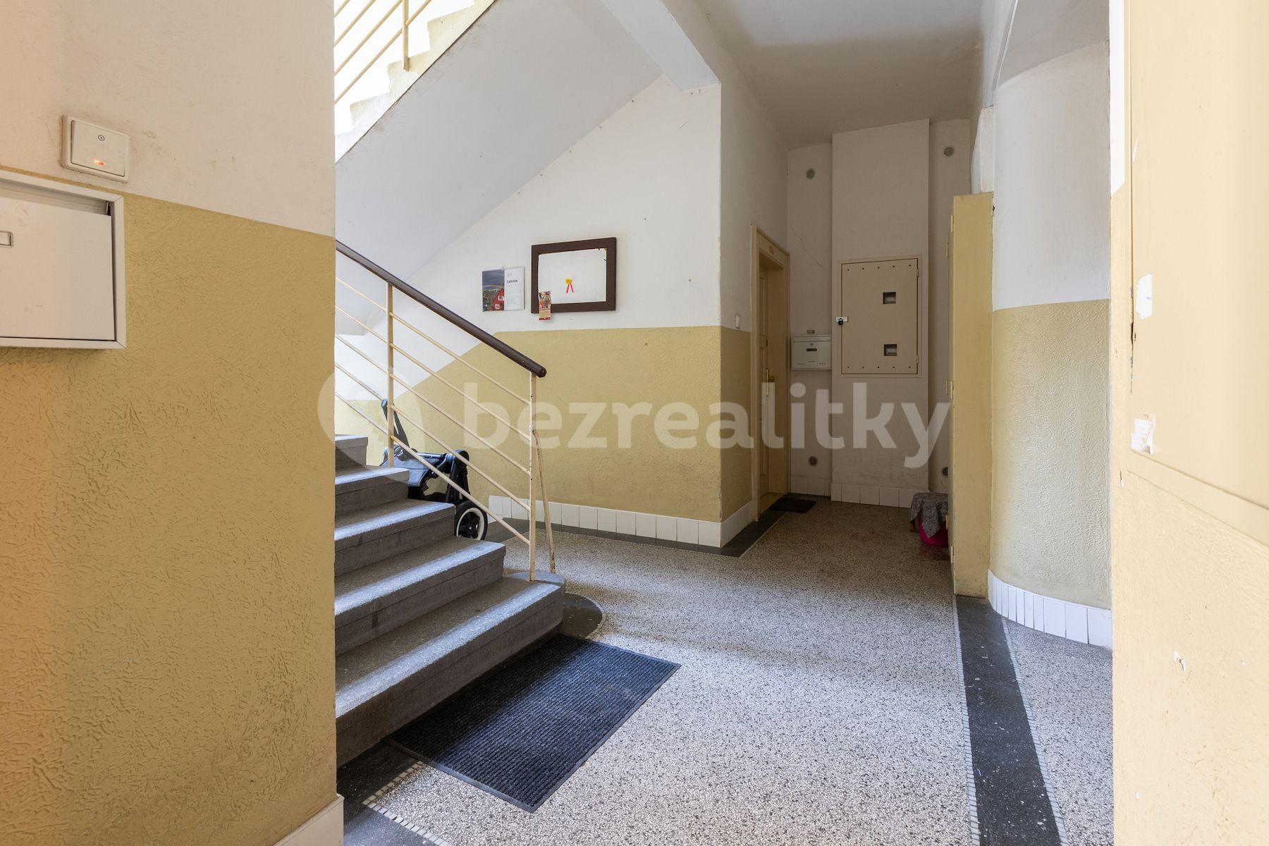 Studio flat for sale, 54 m², Neklanova, Prague, Prague