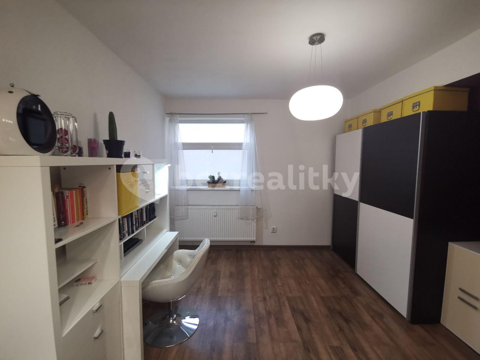 Small studio flat for sale, 27 m², Tolstého, Košice - mestská časť Sever, Košický Region