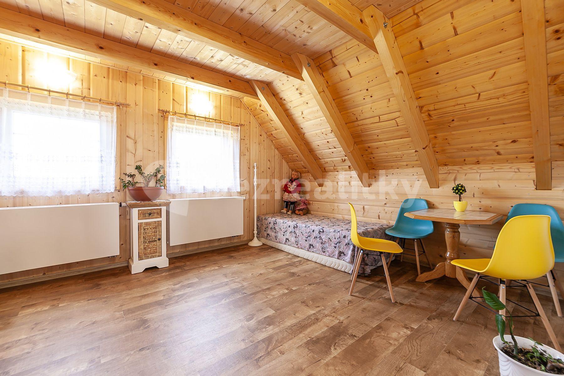 house for sale, 89 m², Pihel, Nový Bor, Liberecký Region