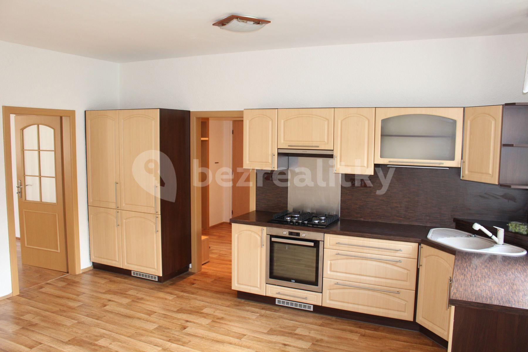 2 bedroom with open-plan kitchen flat for sale, 79 m², Jiráskova, Krupka, Ústecký Region