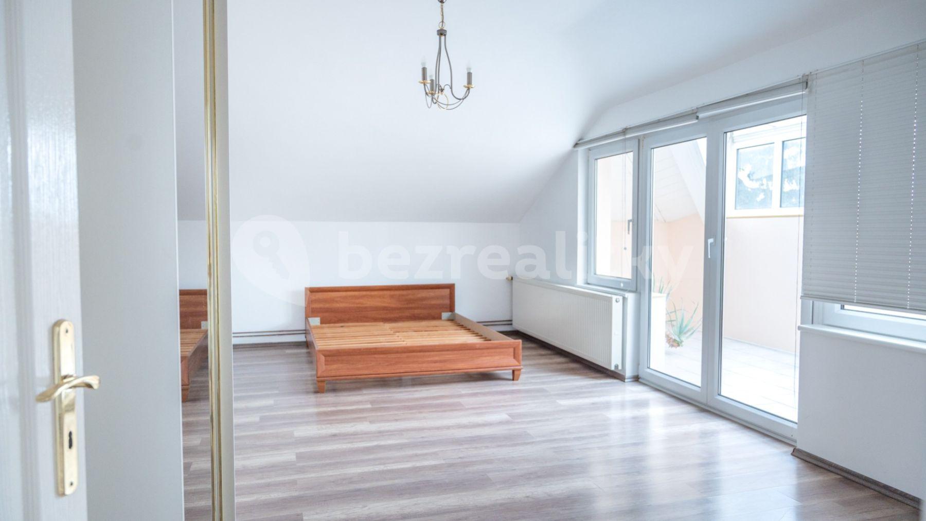 house to rent, 240 m², Meskářova, Prague, Prague