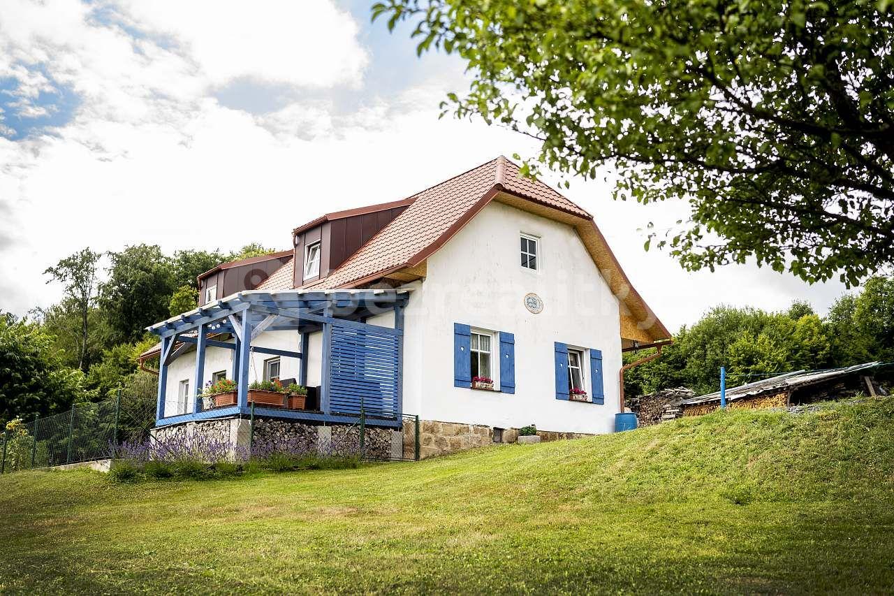 recreational property to rent, 0 m², Prostřední Bečva, Zlínský Region