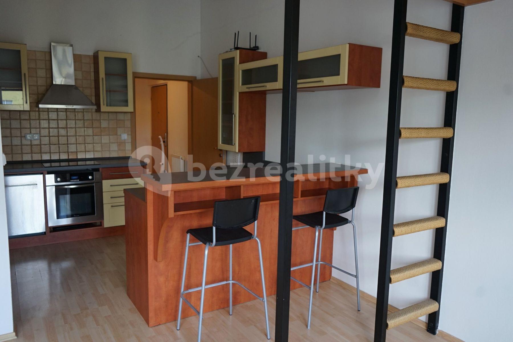 1 bedroom with open-plan kitchen flat for sale, 69 m², Nádvorní, Liberec, Liberecký Region