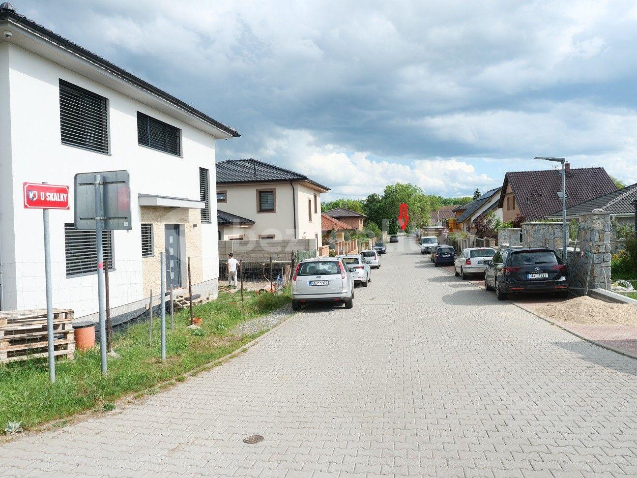 plot for sale, 828 m², U Skalky, Veleň, Středočeský Region