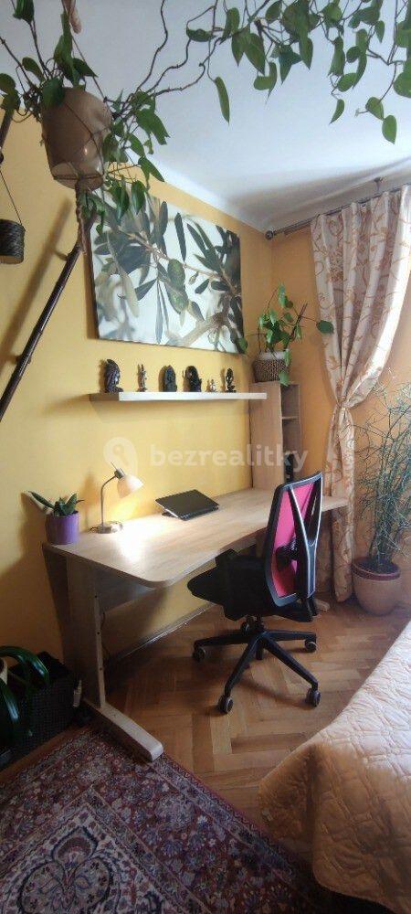 2 bedroom flat to rent, 16 m², Biskupcova, Prague, Prague