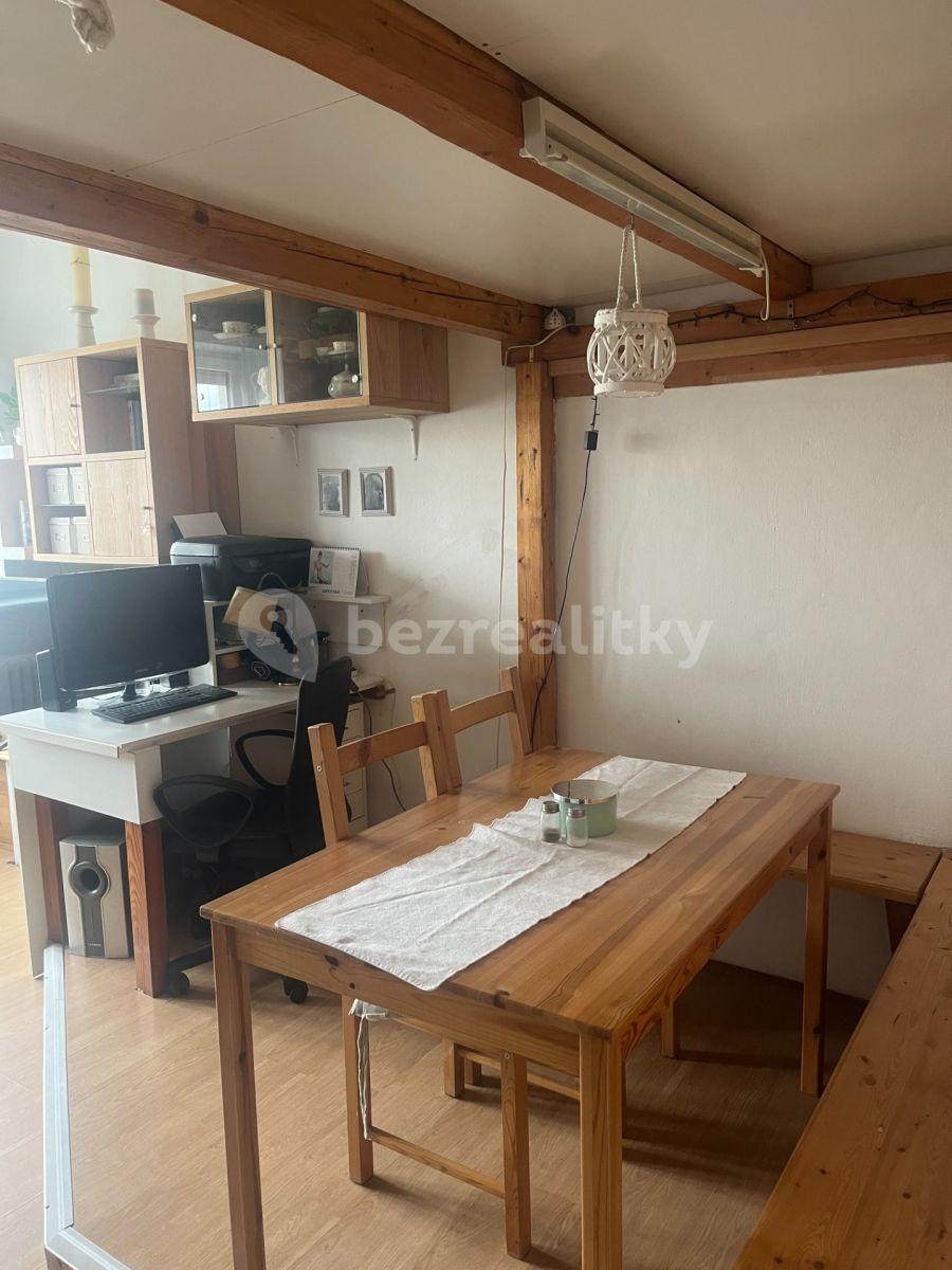 2 bedroom flat for sale, 78 m², V Olšinách, Prague, Prague