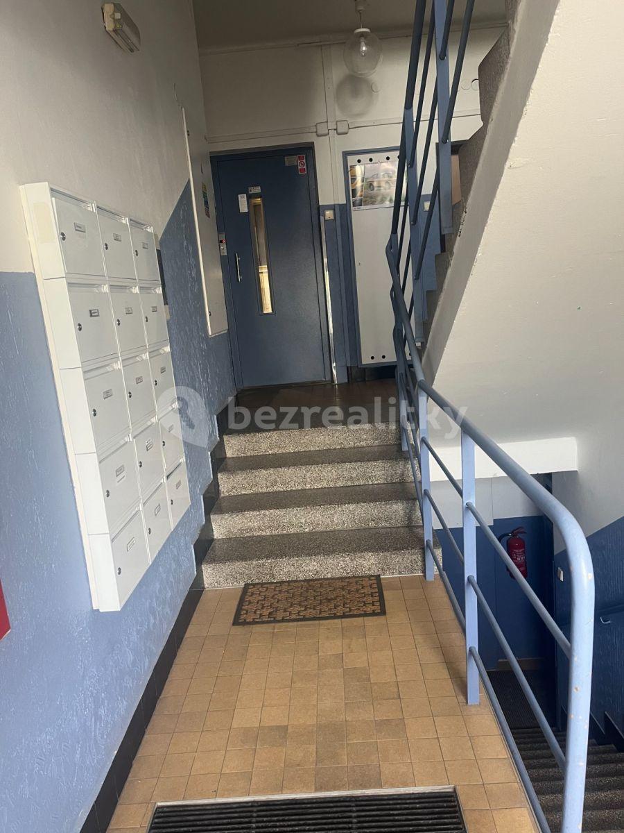 2 bedroom flat for sale, 78 m², V Olšinách, Prague, Prague