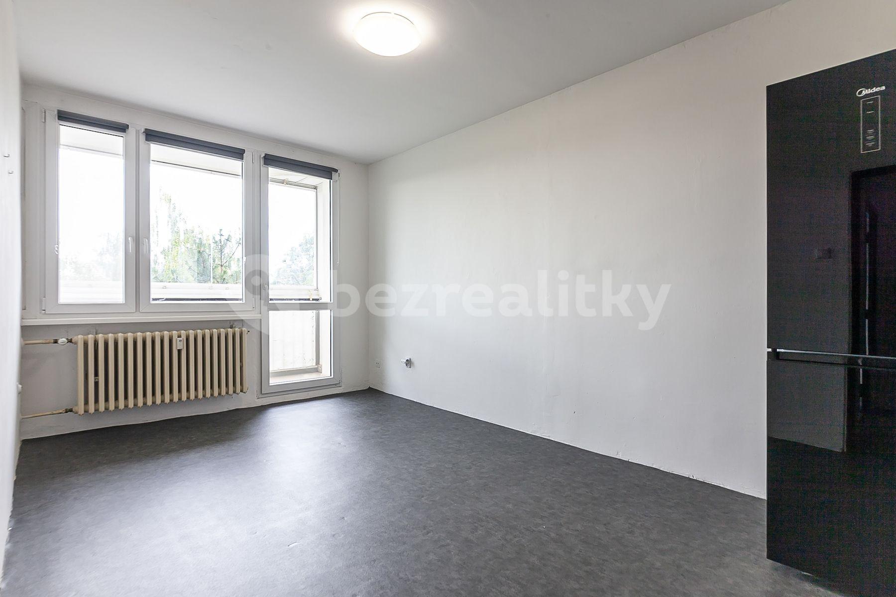 1 bedroom with open-plan kitchen flat for sale, 40 m², Sáňkařská, Prague, Prague