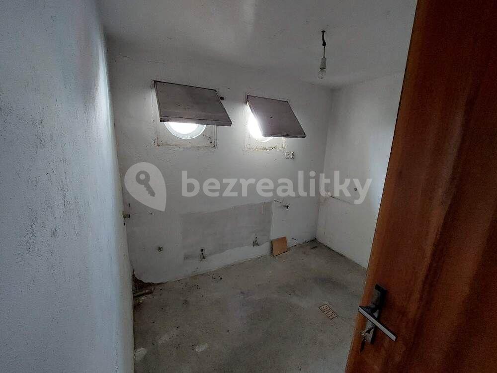 house for sale, 250 m², Havlíčkova, Bílovice nad Svitavou, Jihomoravský Region