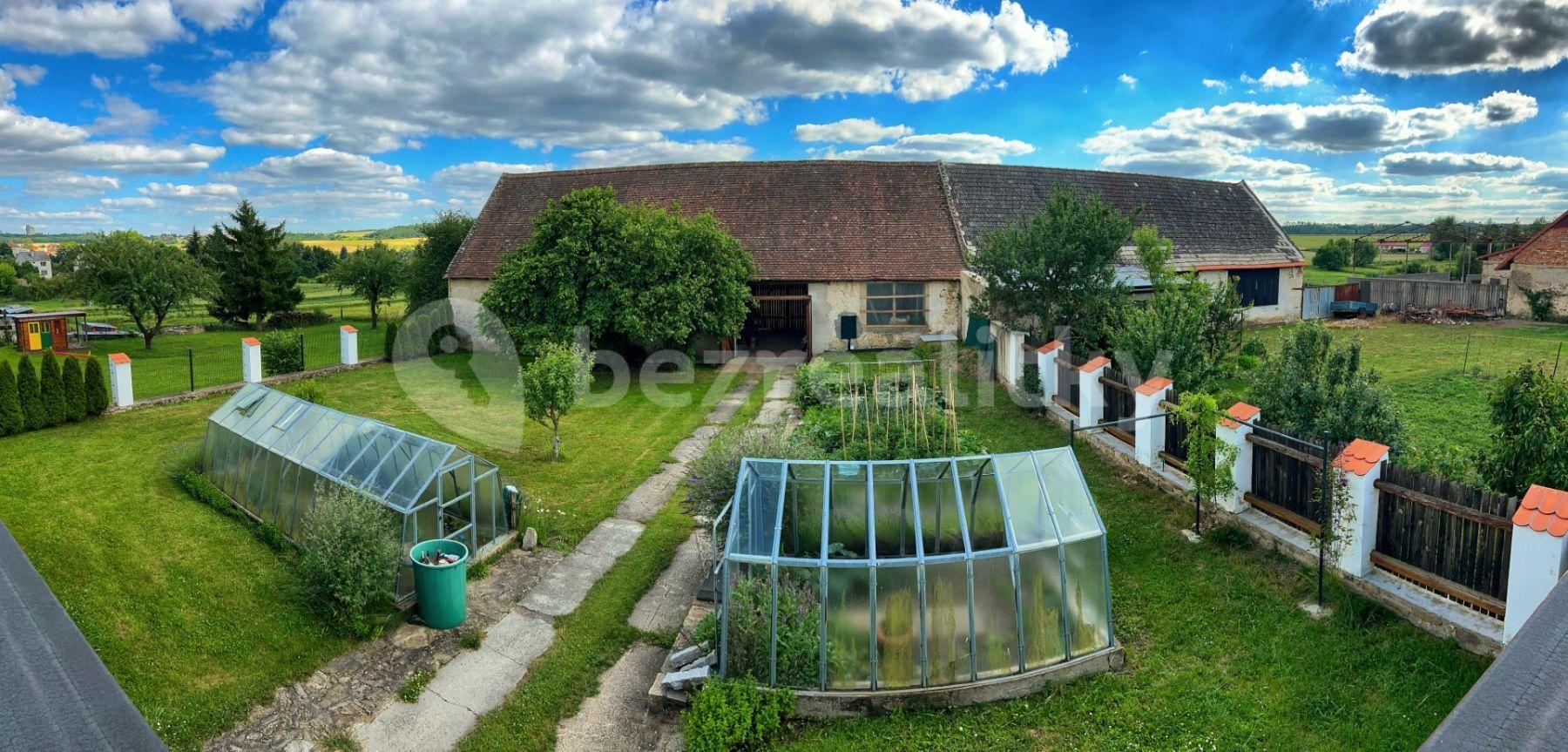 house for sale, 850 m², Štítary, Jihomoravský Region