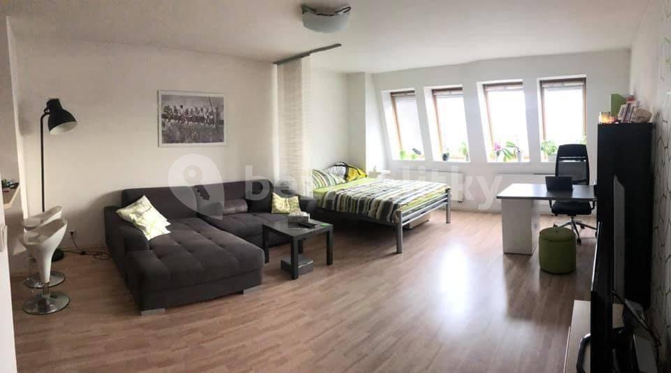 Studio flat for sale, 47 m², Handkeho, Olomouc, Olomoucký Region