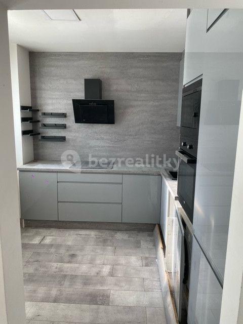 3 bedroom flat for sale, 69 m², Jana Škody, Ostrava, Moravskoslezský Region