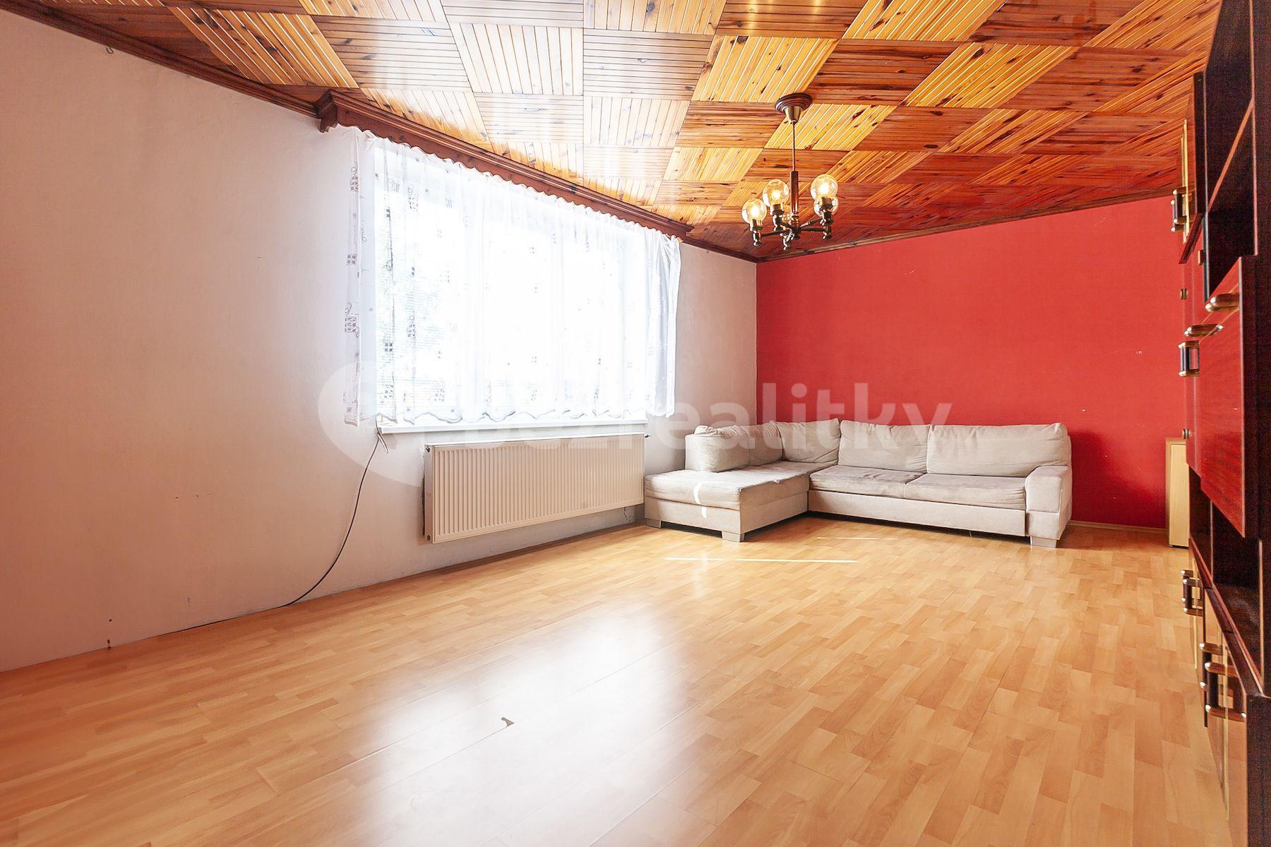 3 bedroom flat for sale, 82 m², Sklenářka, Hořovice, Středočeský Region