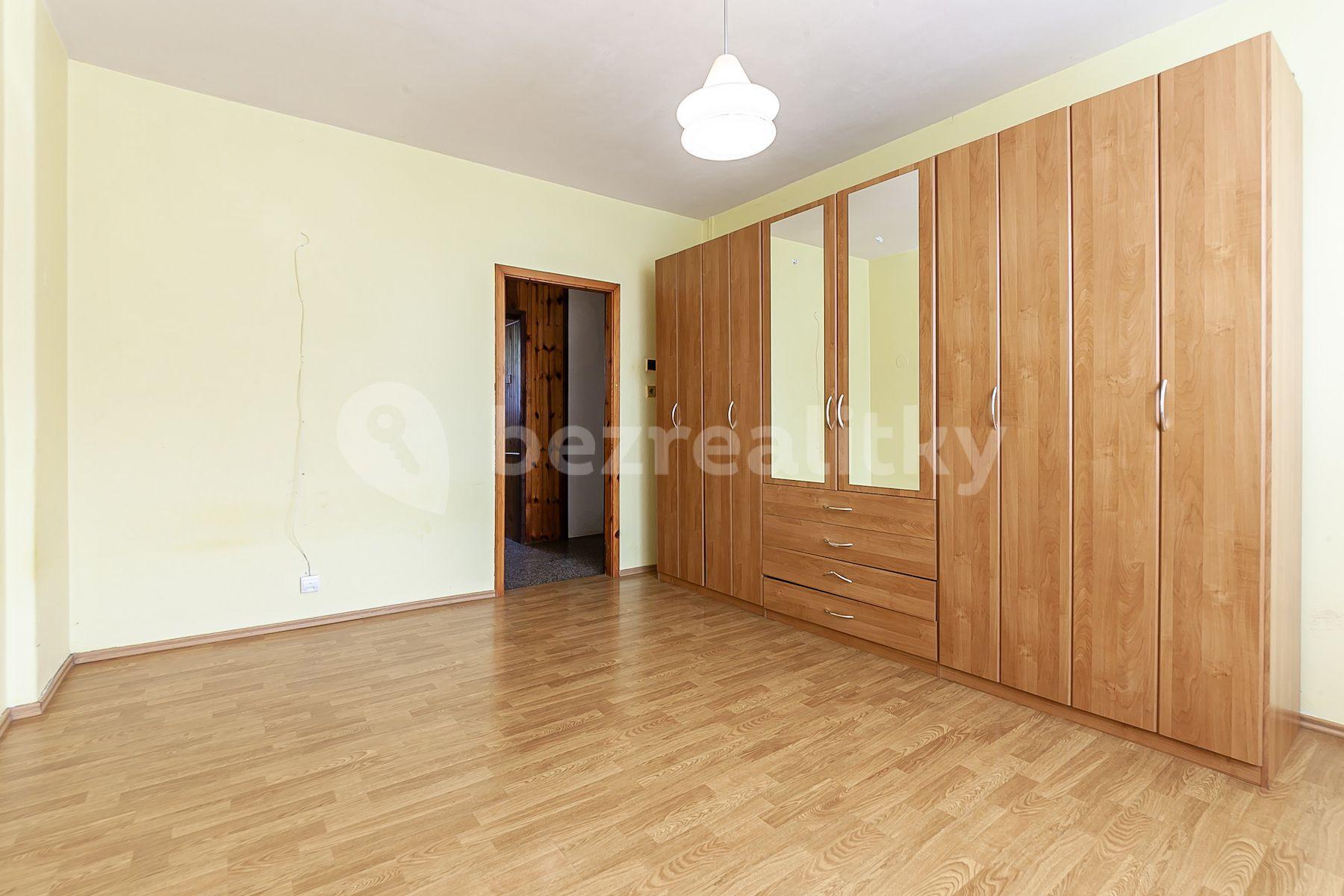 3 bedroom flat for sale, 82 m², Sklenářka, Hořovice, Středočeský Region