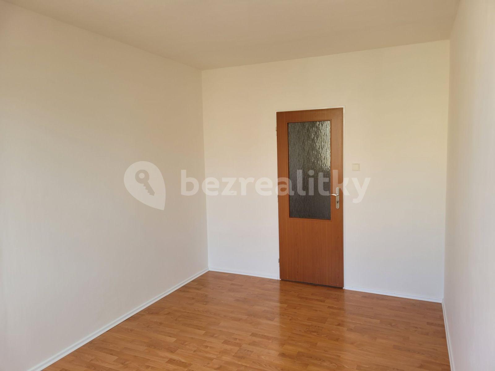 1 bedroom with open-plan kitchen flat to rent, 42 m², Pšenčíkova, Prague, Prague