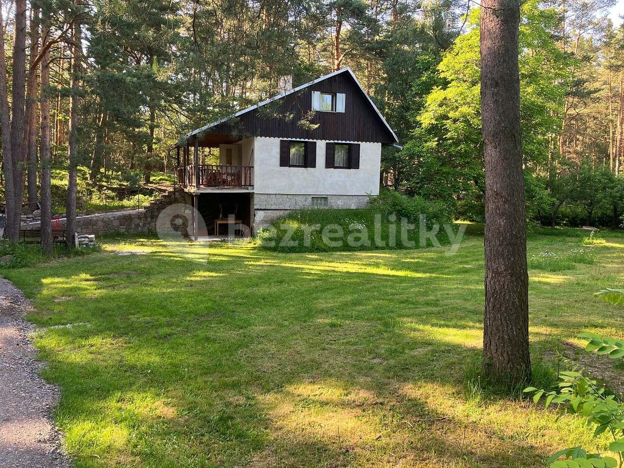 recreational property to rent, 0 m², Bor u Skutče, Pardubický Region