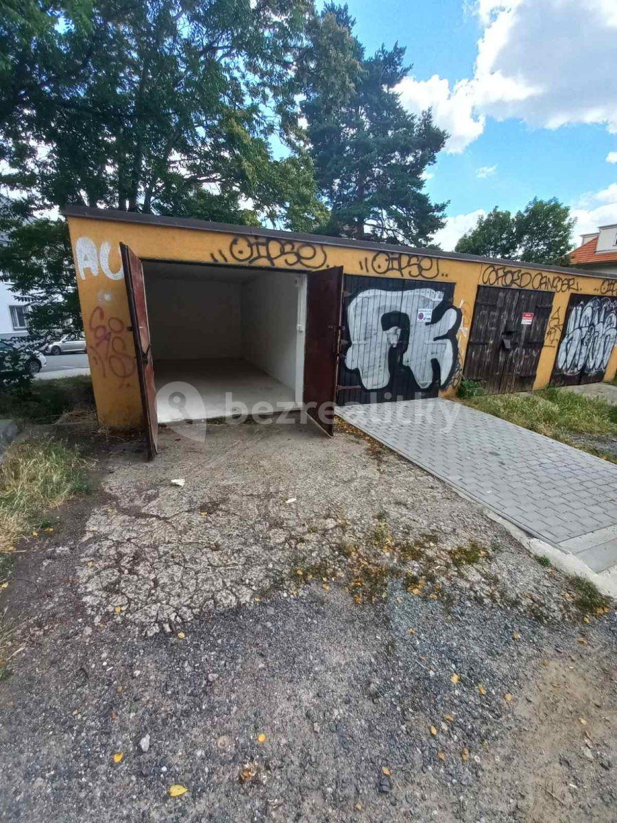 garage to rent, 16 m², Irkutská, Prague, Prague