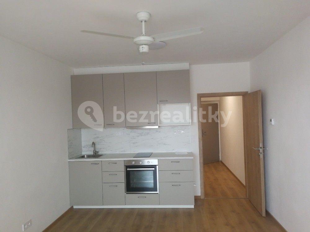 Studio flat to rent, 32 m², Hněvotínská, Olomouc, Olomoucký Region