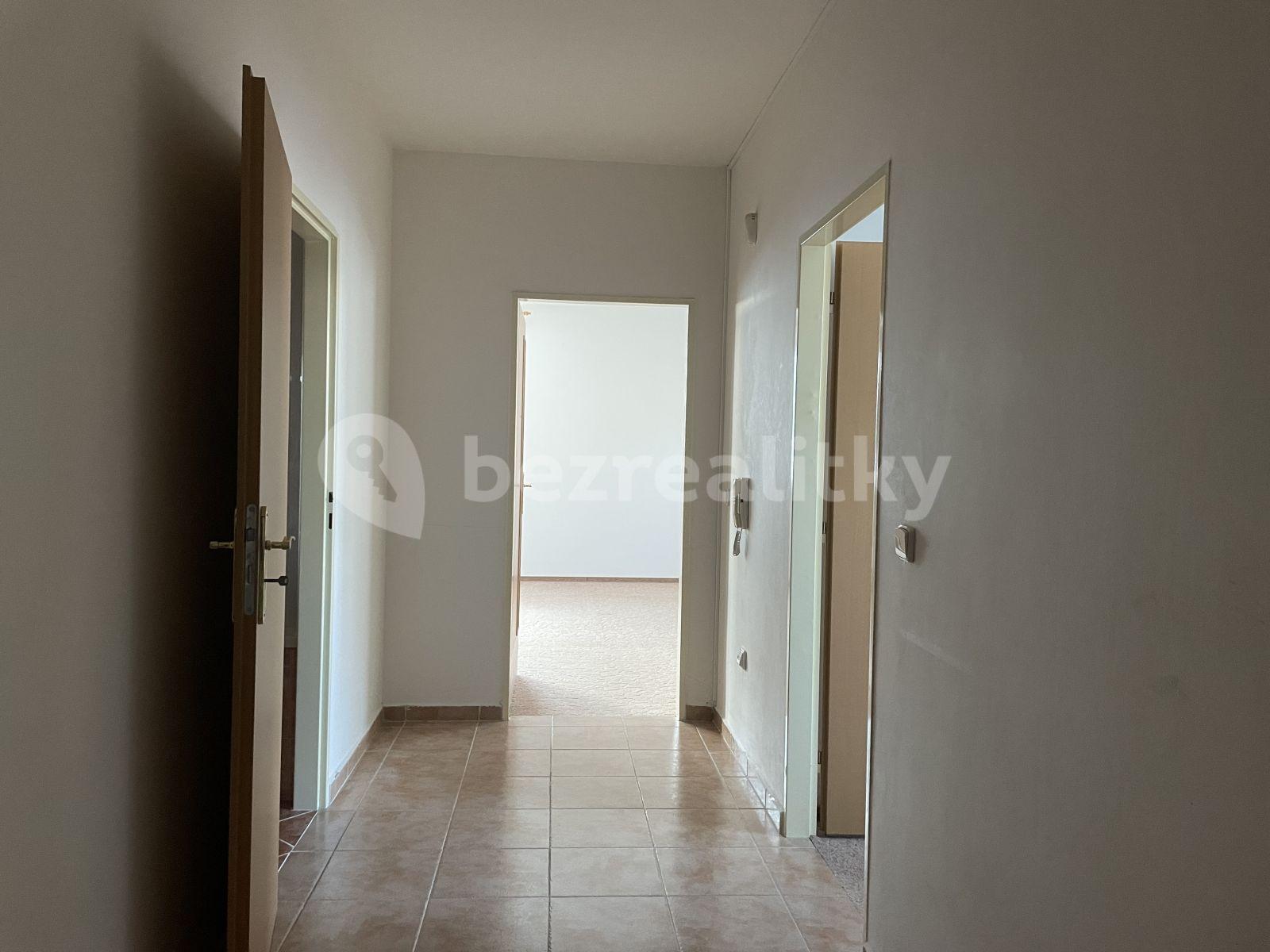 1 bedroom with open-plan kitchen flat to rent, 57 m², Okrová, Náchod, Královéhradecký Region