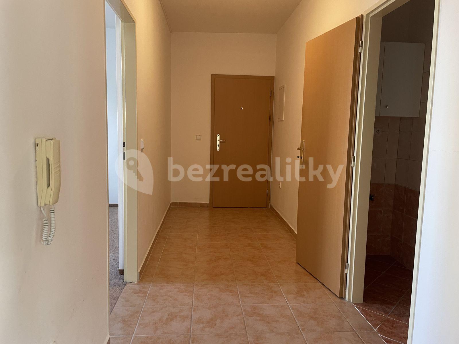 1 bedroom with open-plan kitchen flat to rent, 57 m², Okrová, Náchod, Královéhradecký Region