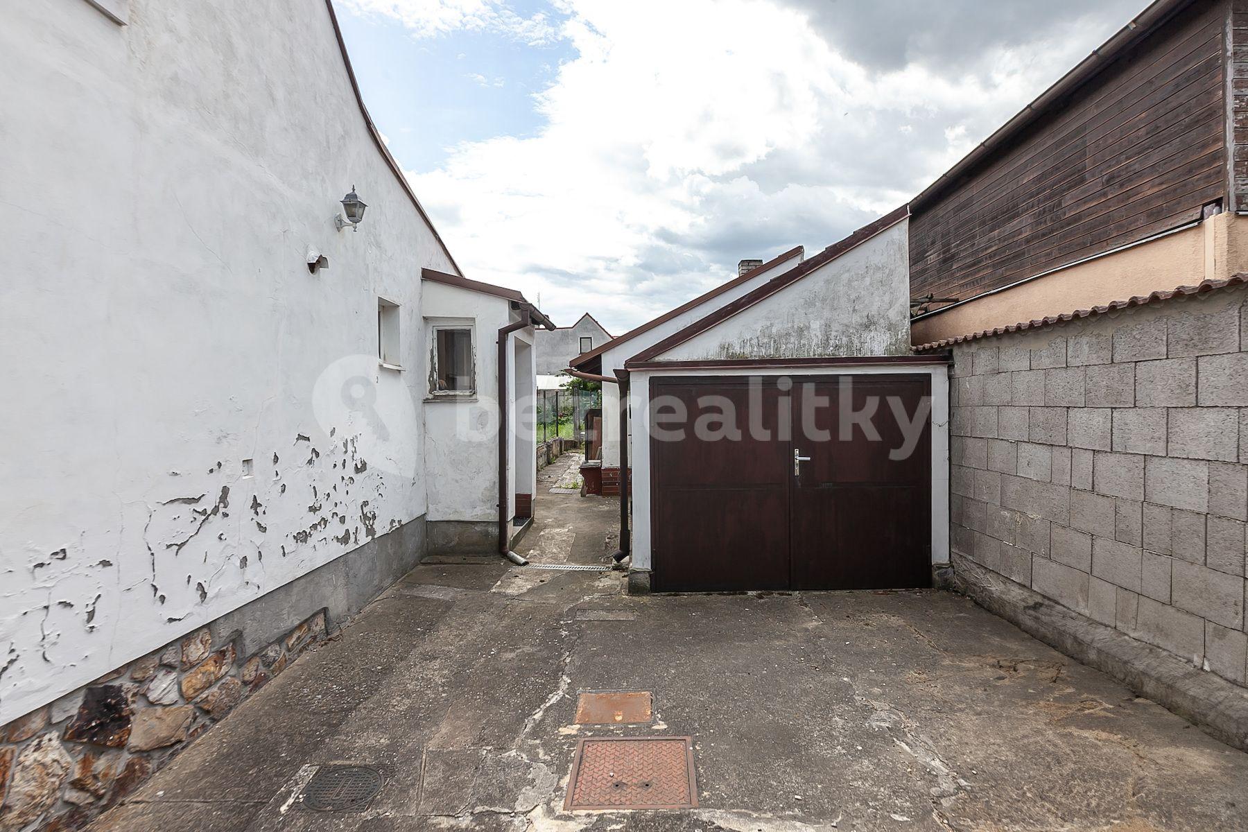 house for sale, 82 m², Dobříč, Dobříč, Středočeský Region