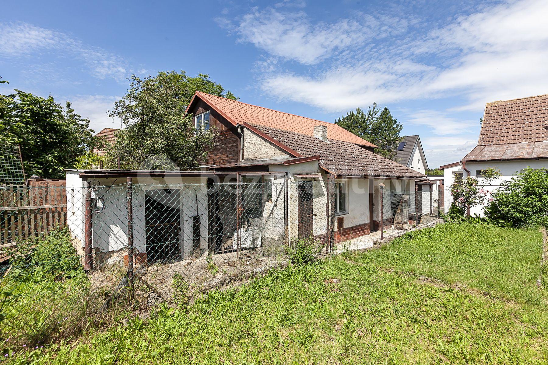 house for sale, 82 m², Dobříč, Dobříč, Středočeský Region