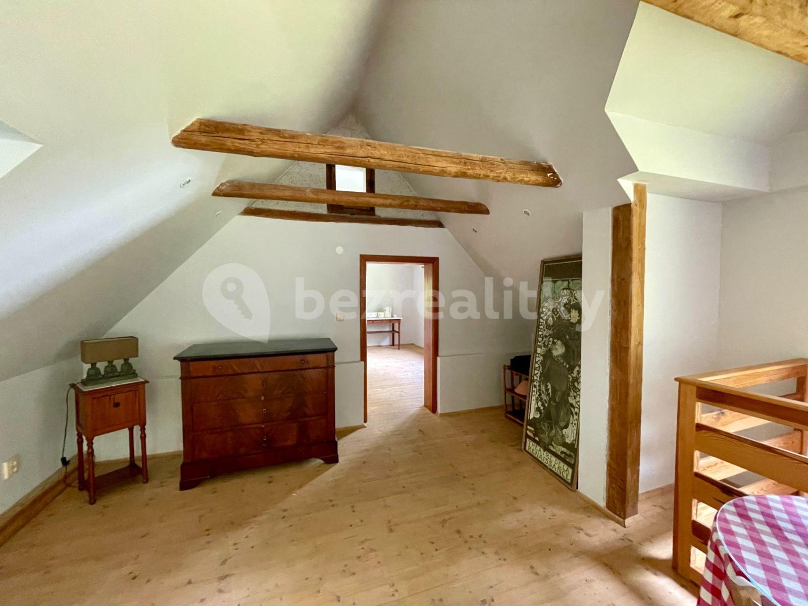 house for sale, 456 m², Malešov, Středočeský Region