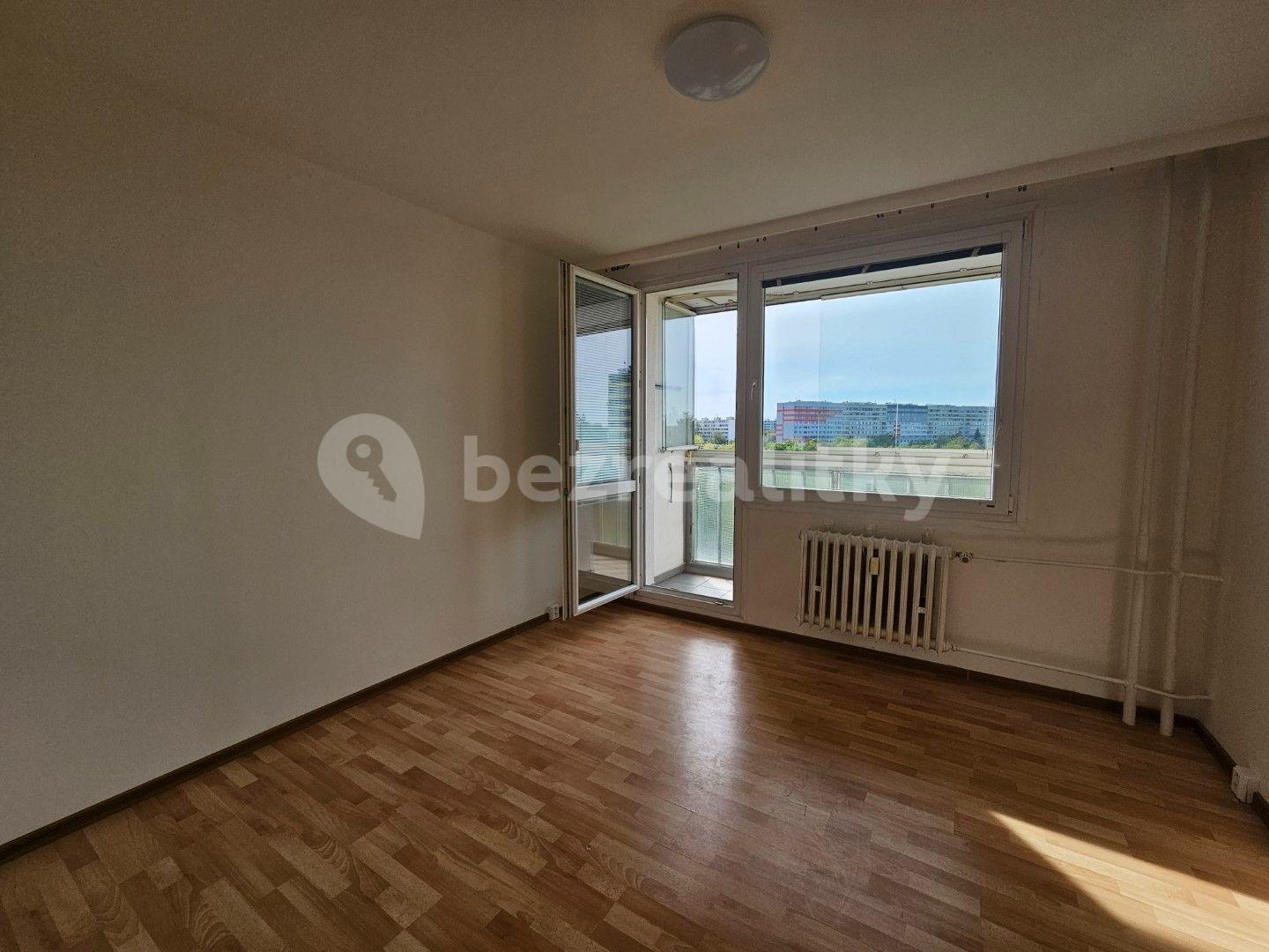 2 bedroom with open-plan kitchen flat to rent, 59 m², Jablonecká, Prague, Prague