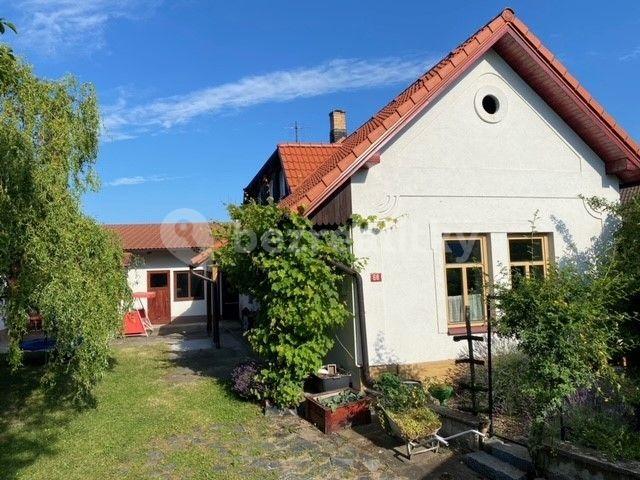 house for sale, 165 m², Býchory, Středočeský Region