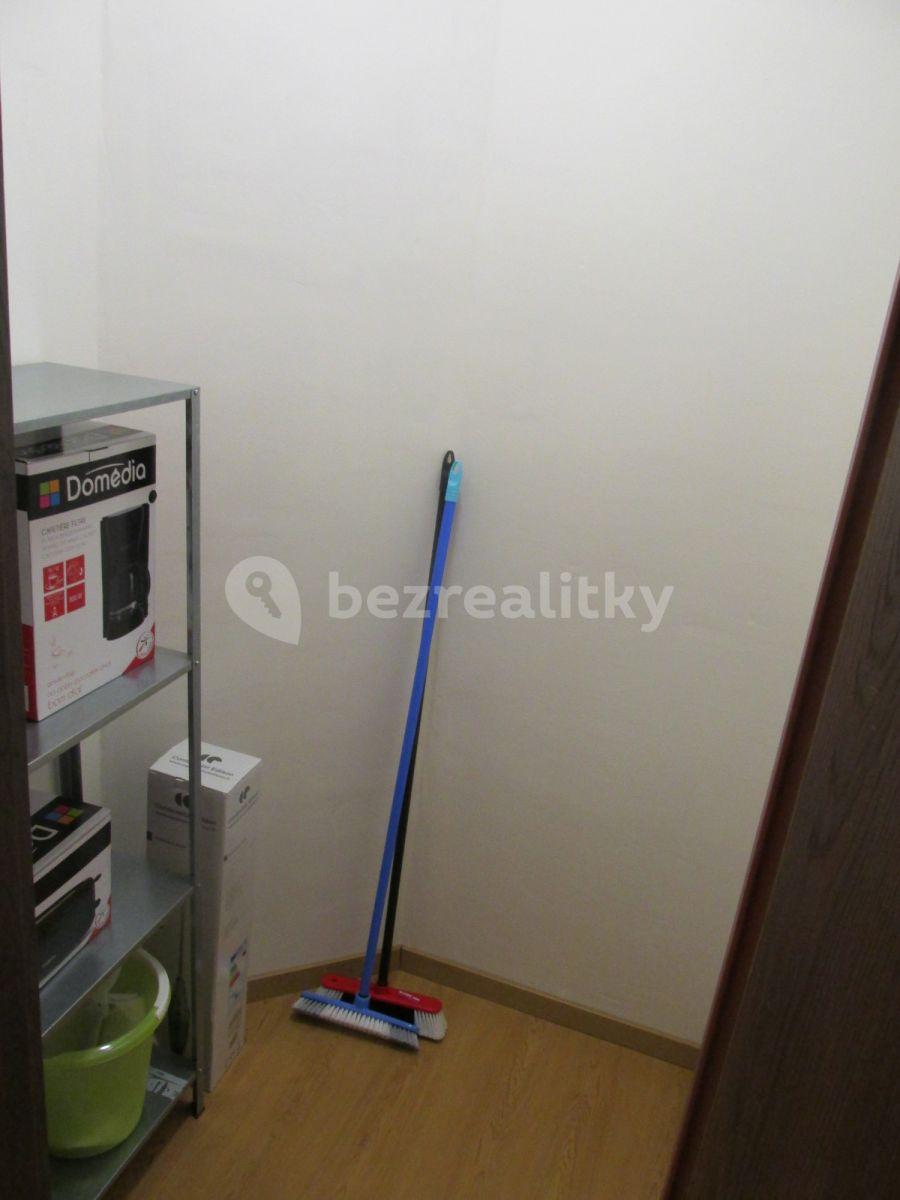 2 bedroom flat to rent, 52 m², Hrusická, Prague, Prague