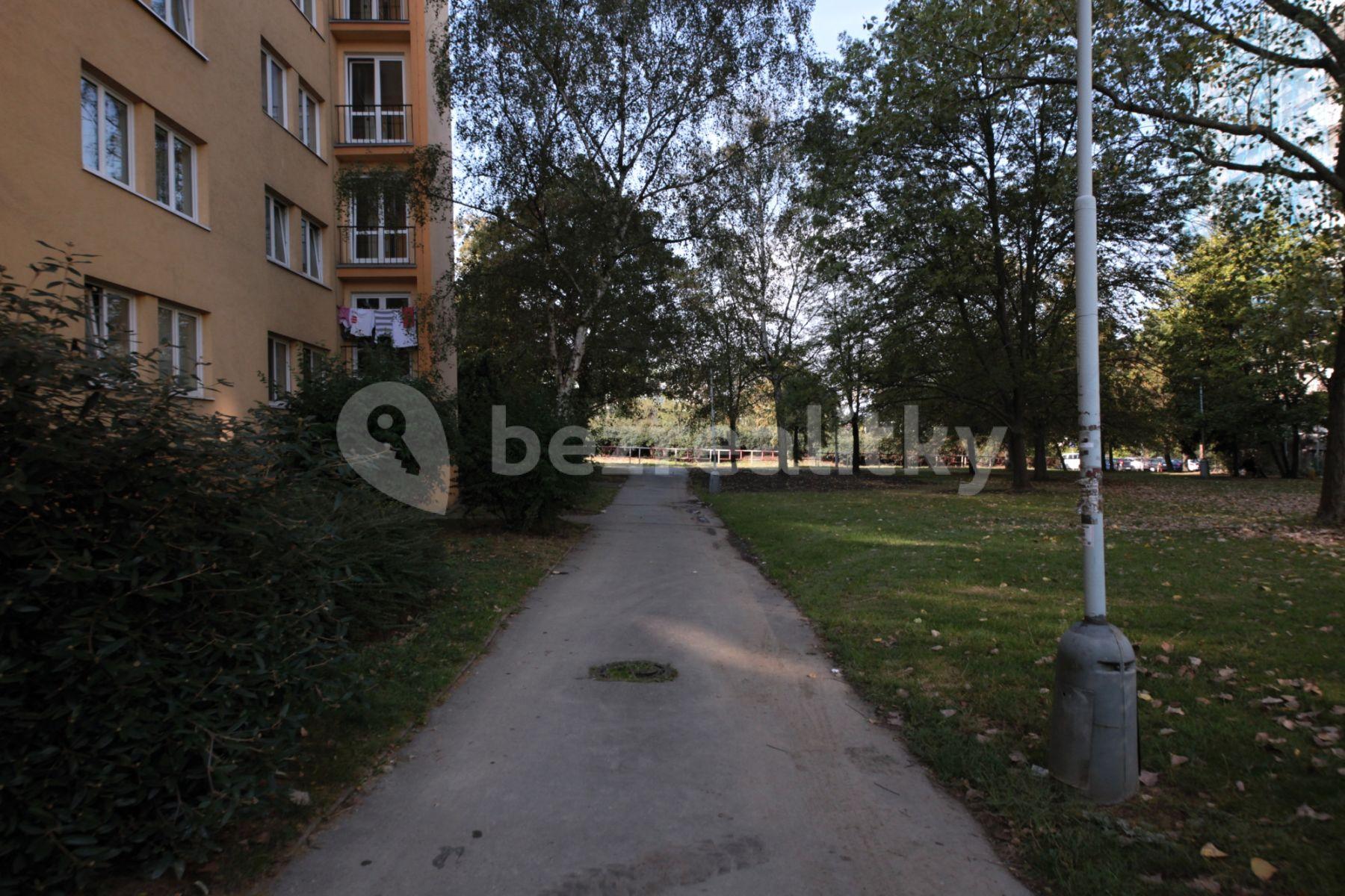 2 bedroom flat to rent, 52 m², Hrusická, Prague, Prague