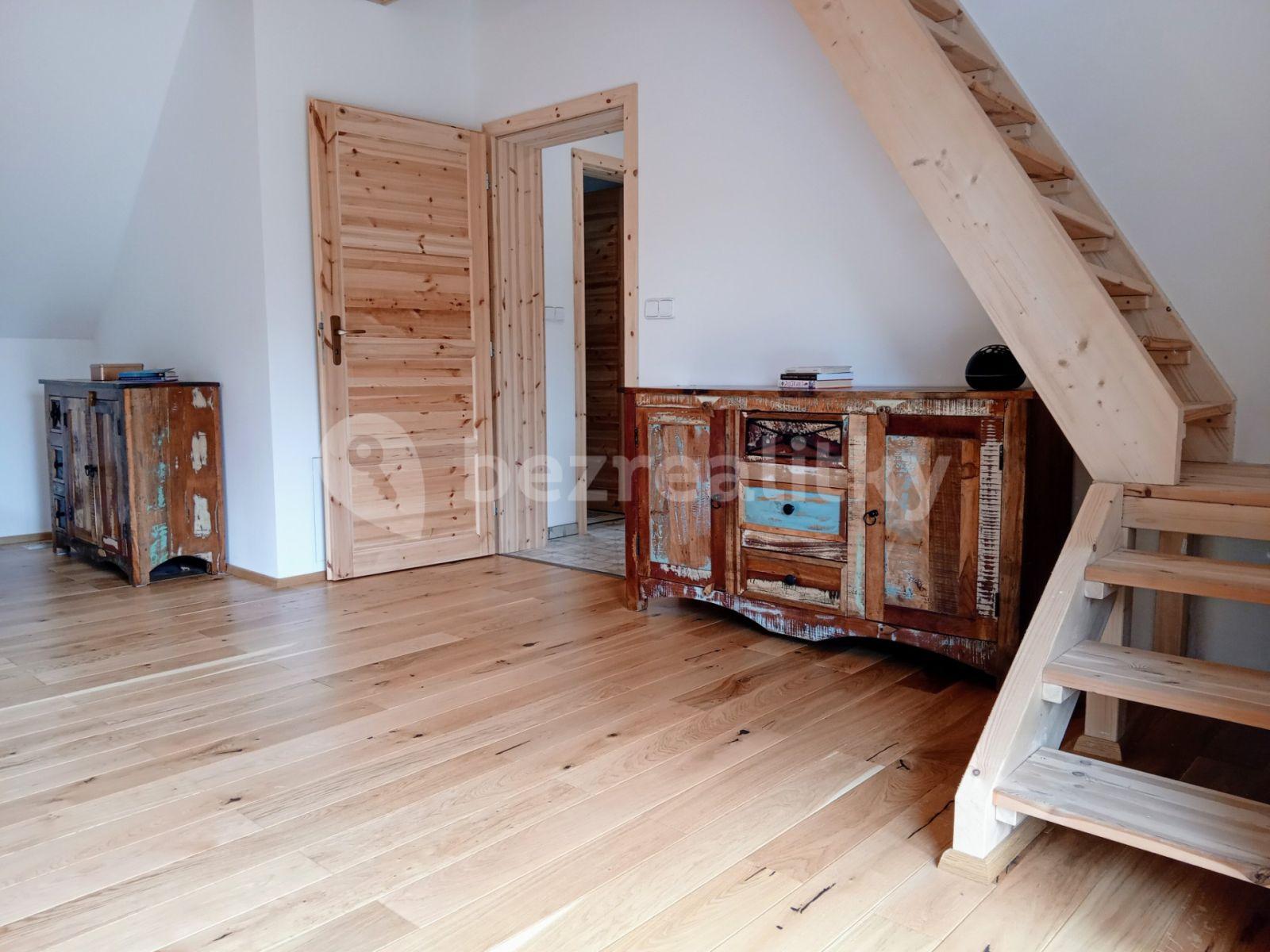 house for sale, 152 m², Pražská, Jevany, Středočeský Region