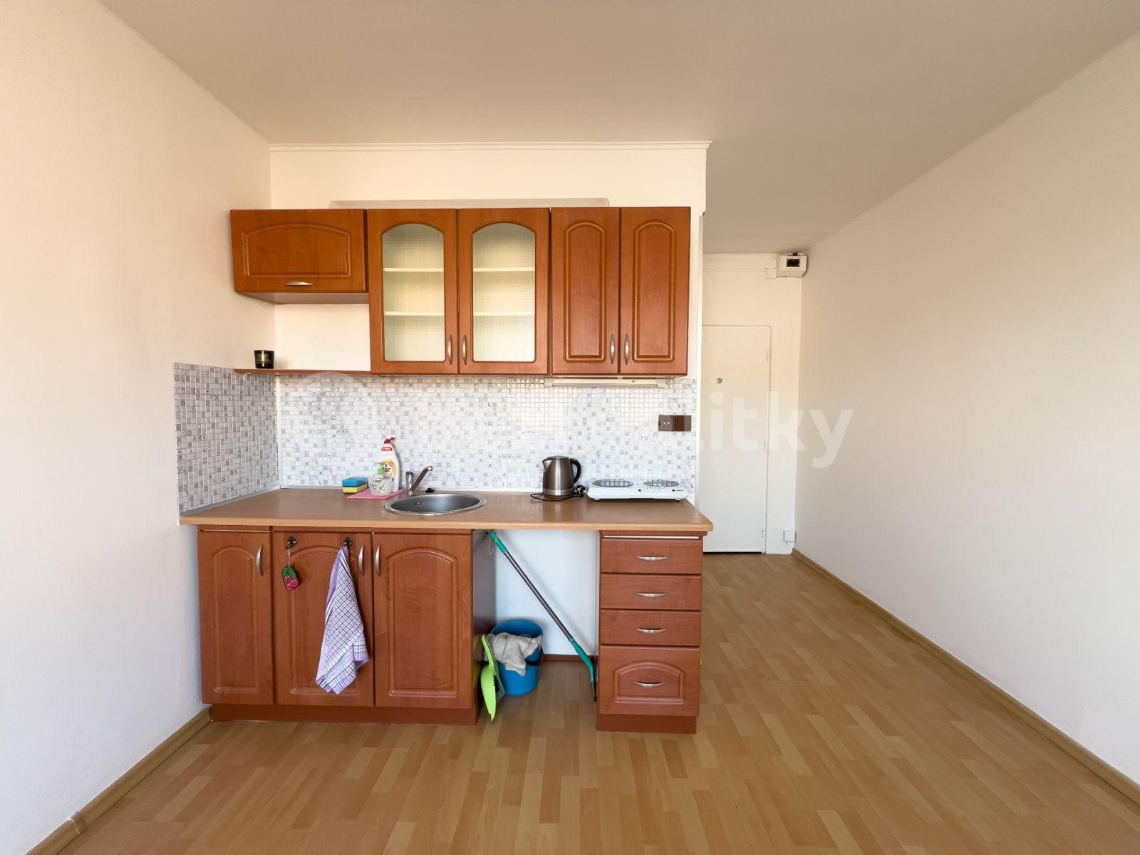 Studio flat for sale, 20 m², Řetězová, Děčín, Ústecký Region