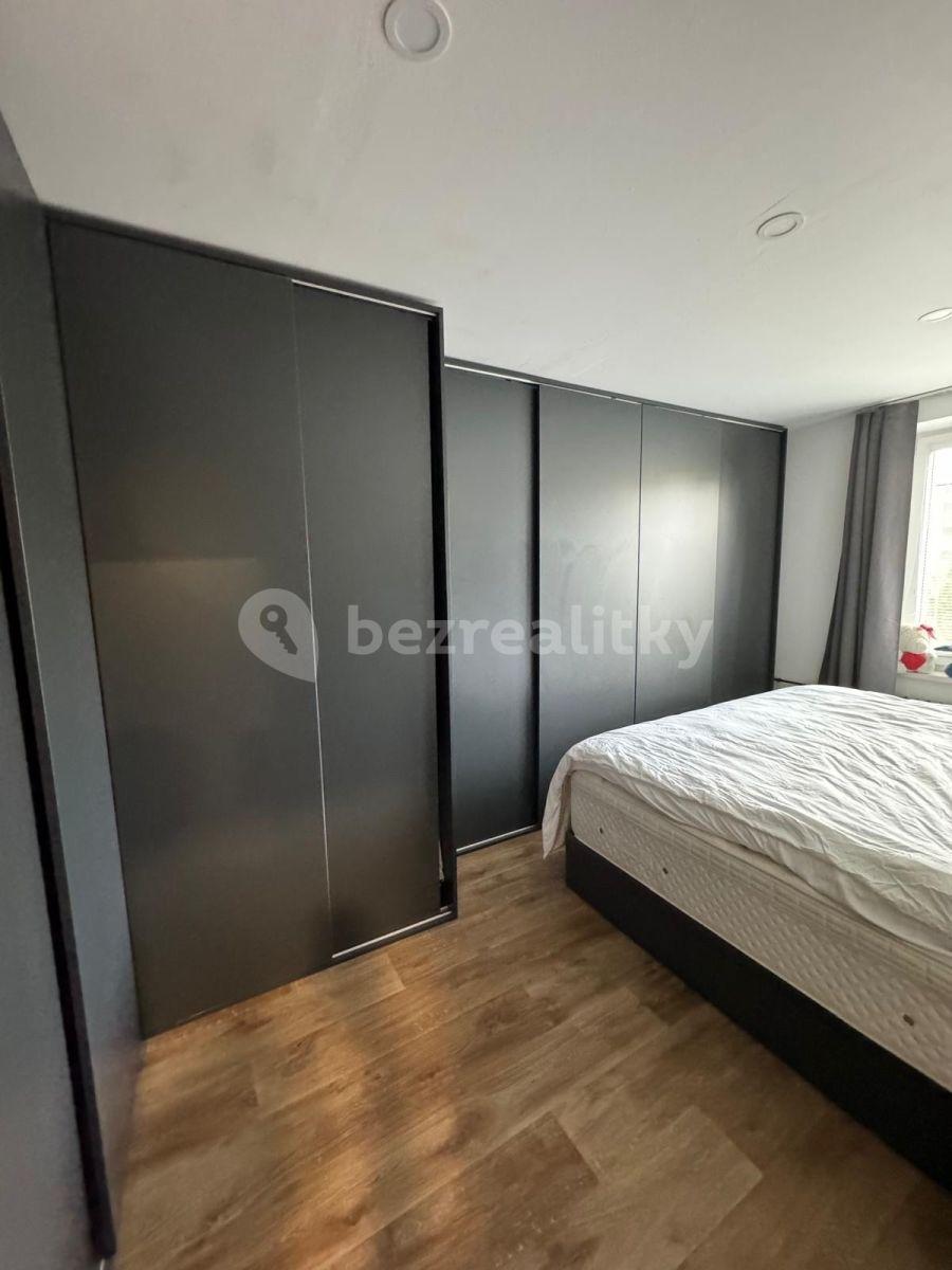 1 bedroom with open-plan kitchen flat to rent, 52 m², Zelenečská, Prague, Prague