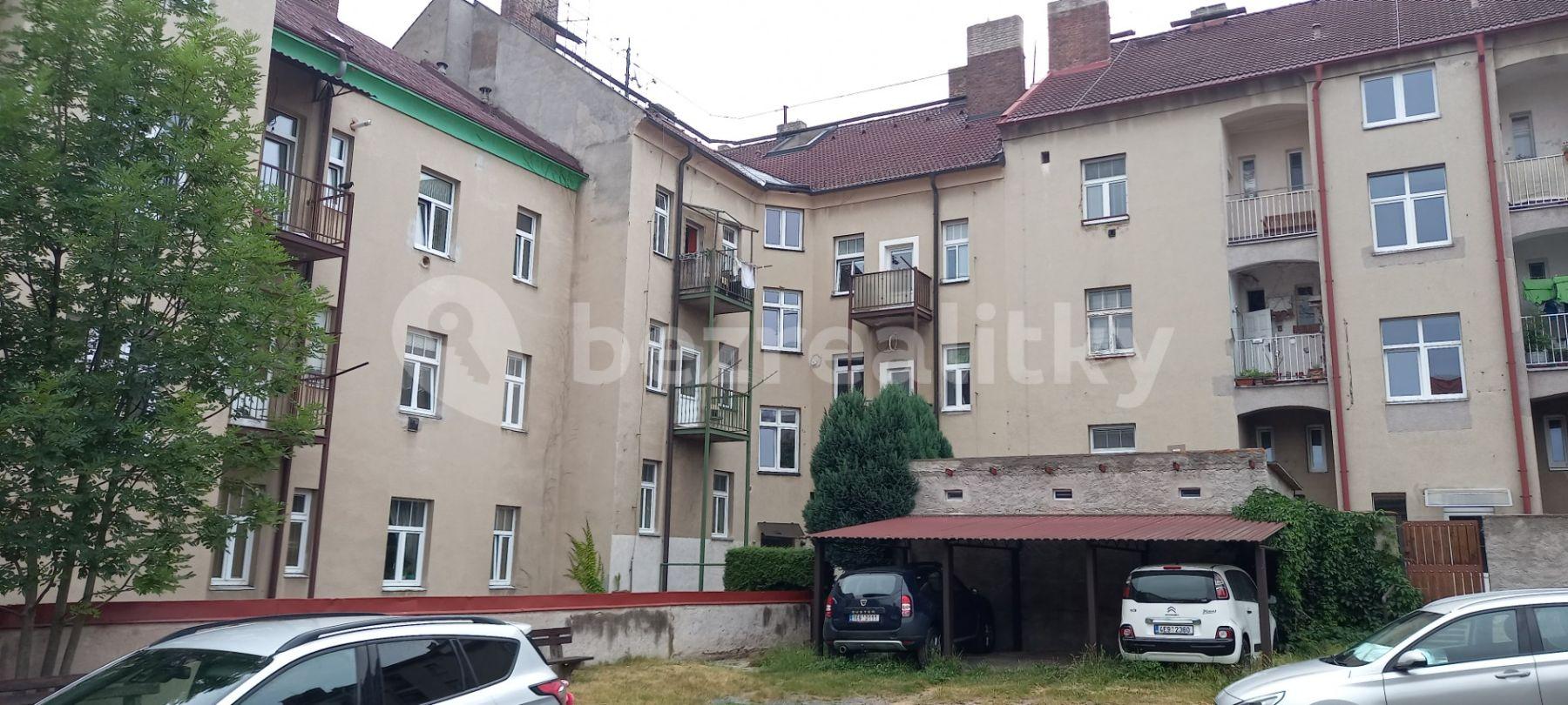 3 bedroom with open-plan kitchen flat for sale, 106 m², 34022, Chrudim, Pardubický Region