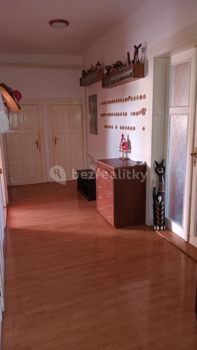 3 bedroom with open-plan kitchen flat for sale, 106 m², 34022, Chrudim, Pardubický Region