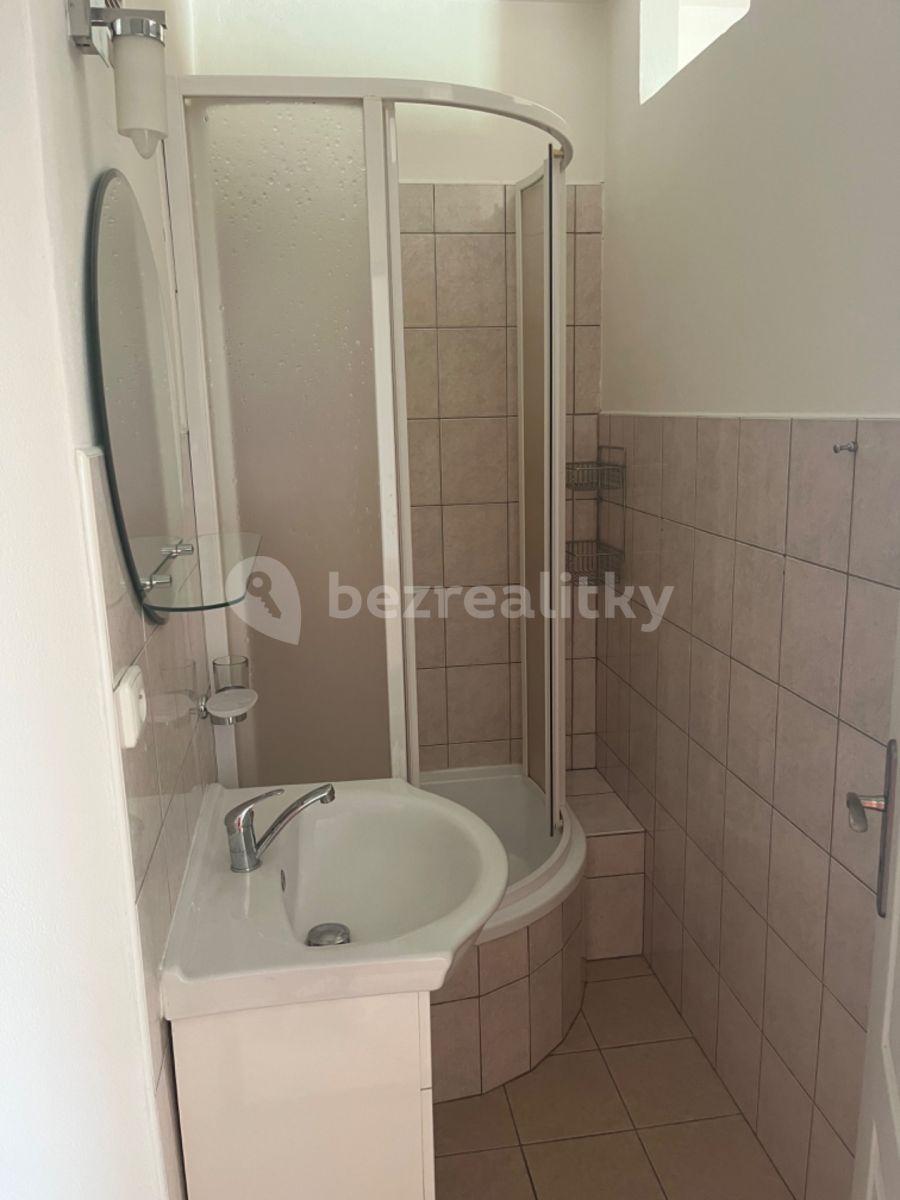 3 bedroom flat for sale, 70 m², Sídl. Míru, Volary, Jihočeský Region