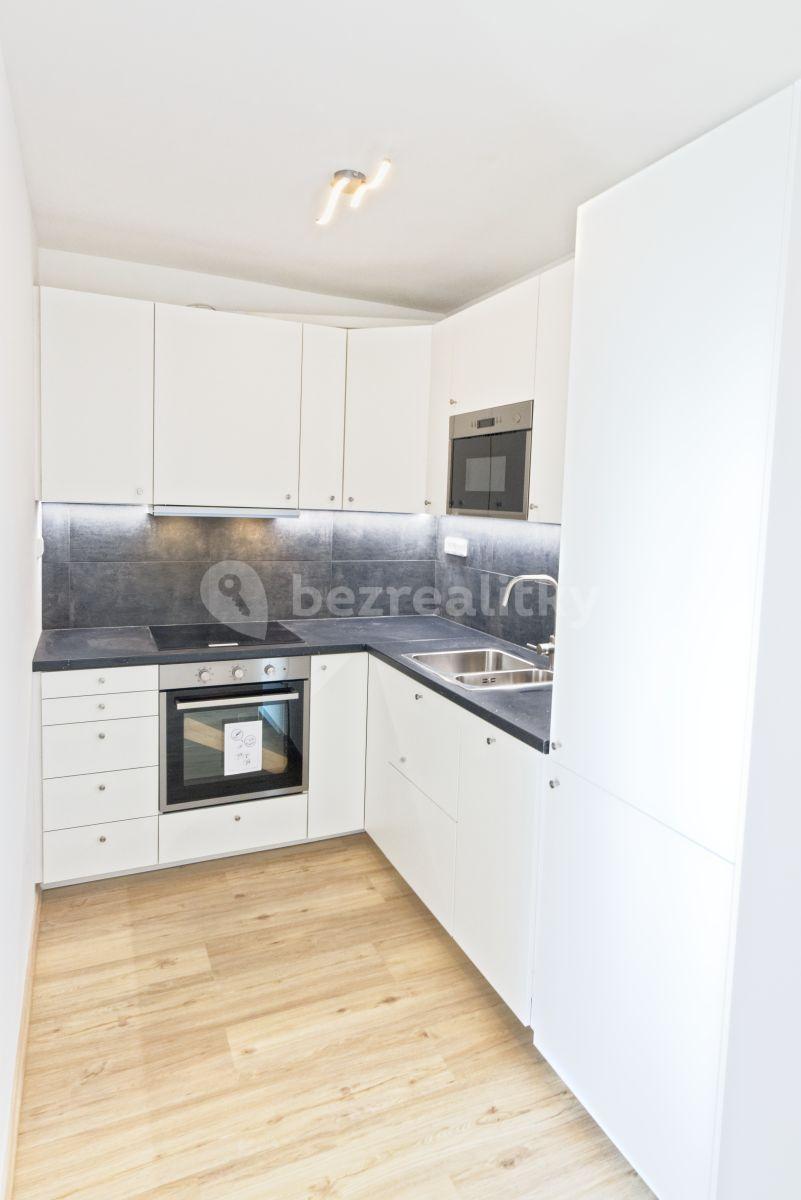 1 bedroom with open-plan kitchen flat for sale, 48 m², Makovského, Prague, Prague