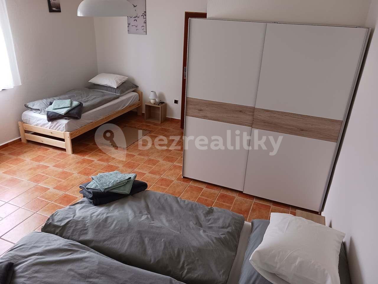 recreational property to rent, 0 m², Třeboň, Jihočeský Region