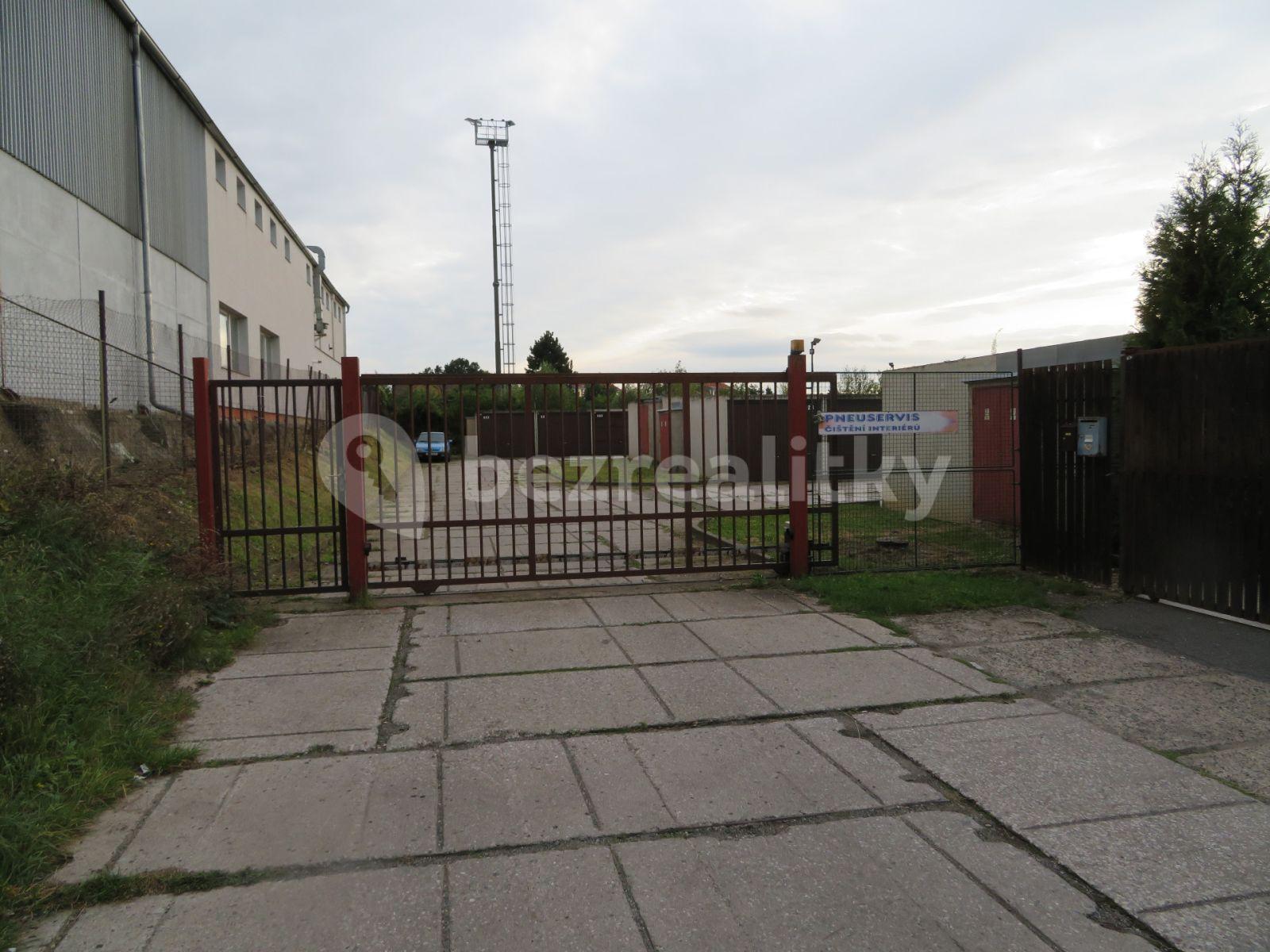 garage for sale, 17 m², Brandýs nad Labem-Stará Boleslav, Středočeský Region