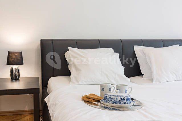 3 bedroom flat to rent, 113 m², Čáslavská, Prague, Prague