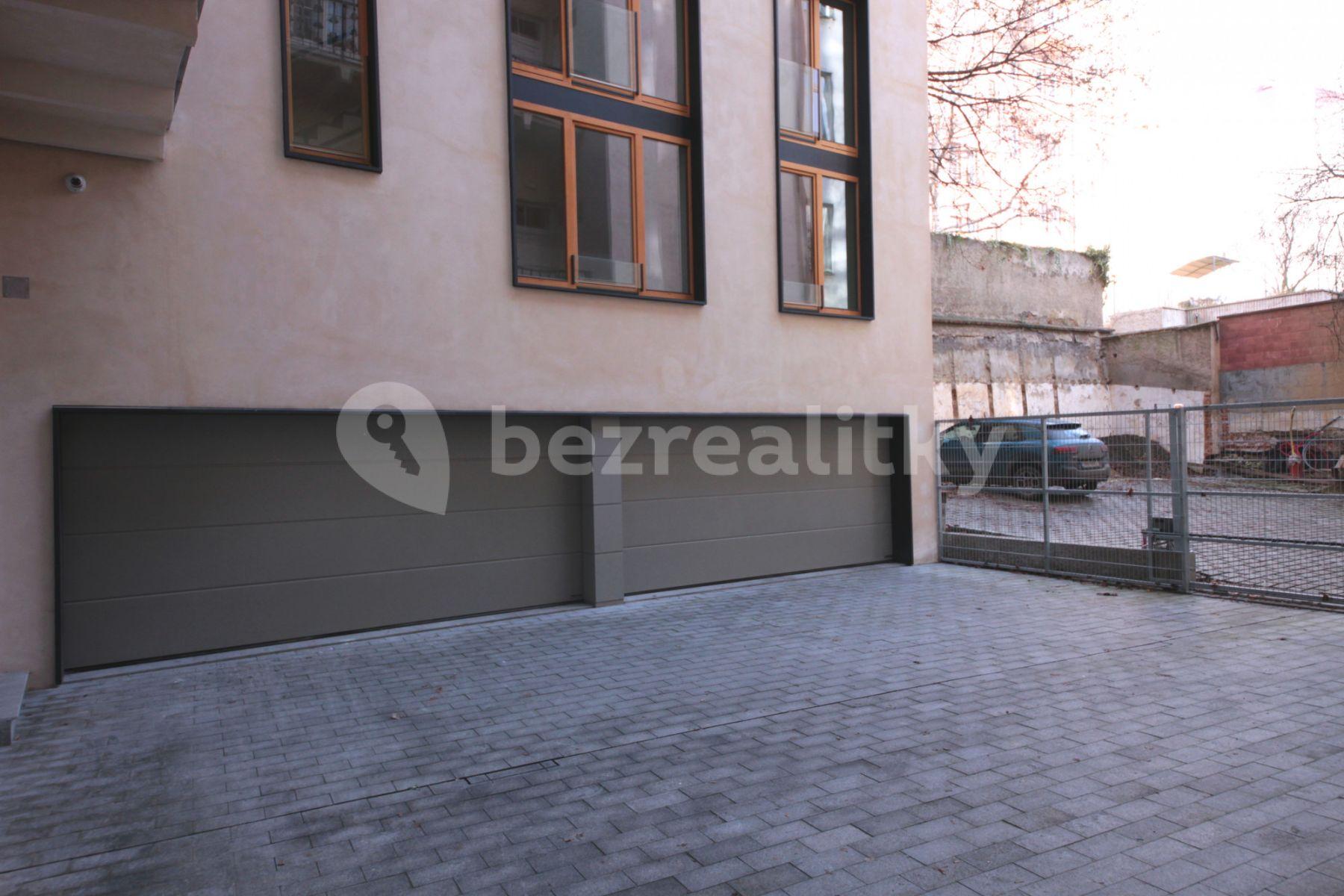 1 bedroom with open-plan kitchen flat to rent, 55 m², Plzeňská, Prague, Prague