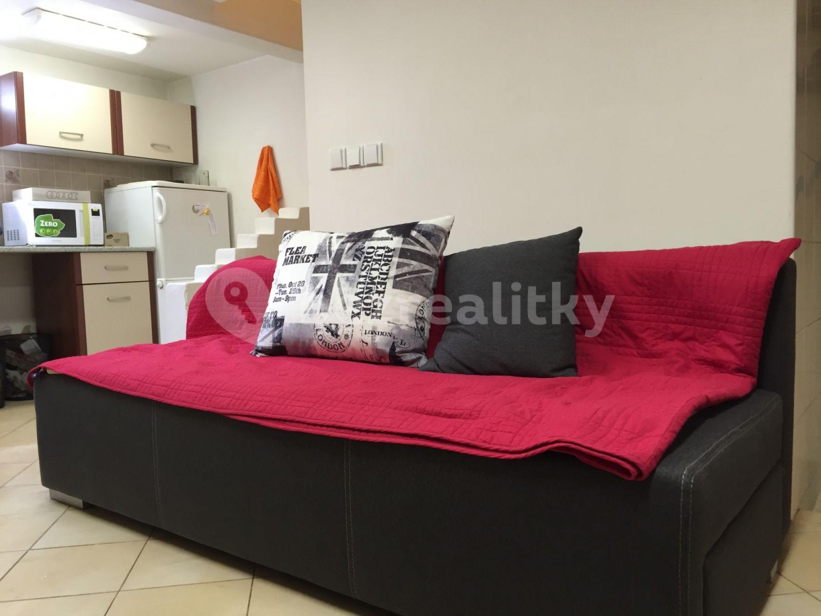 Studio flat to rent, 23 m², Skácelova, Brno, Jihomoravský Region