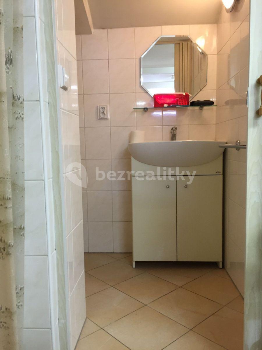 Studio flat to rent, 23 m², Skácelova, Brno, Jihomoravský Region