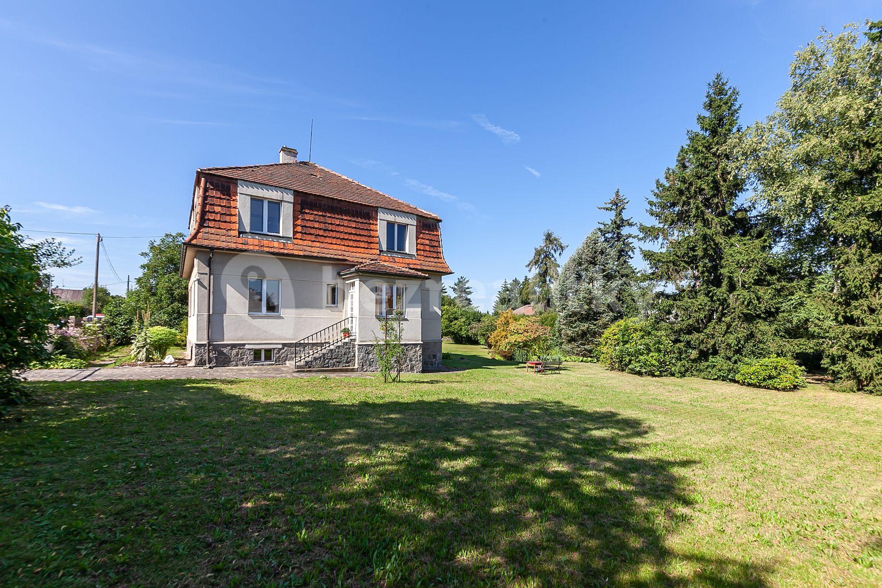 plot for sale, 739 m², Lipenská, Prague, Prague